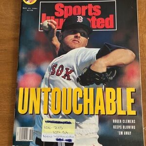 Roger Clemens Cover Sports Illustrated Magazine - White/Red/Black. May 1991